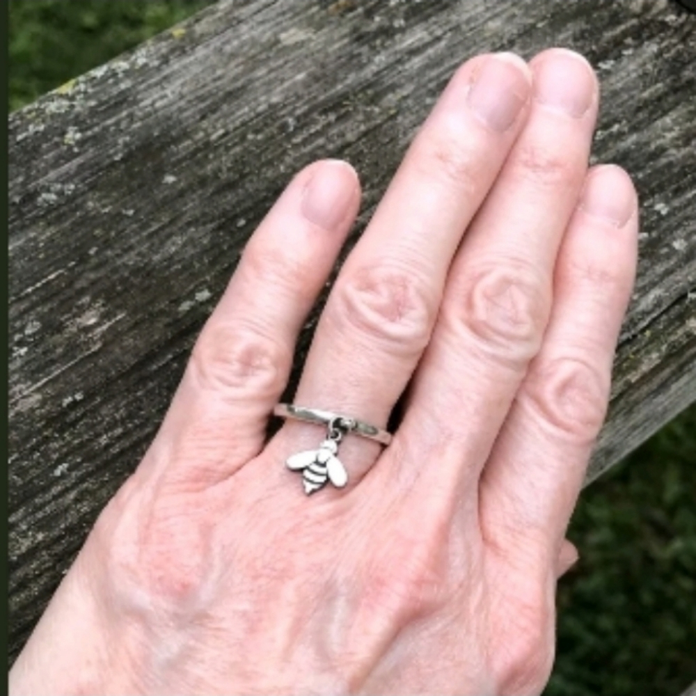 James Avery Bumble-Bee Dangle Ring - image 1